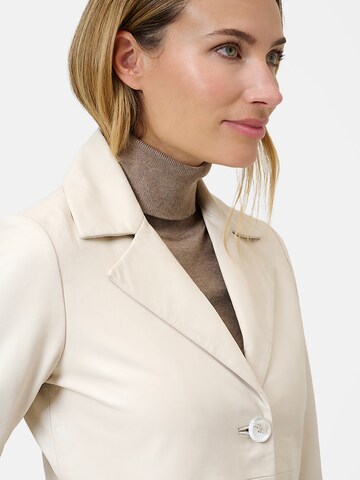 Cappotto di mezza stagione 'Marzia' di RICANO in bianco