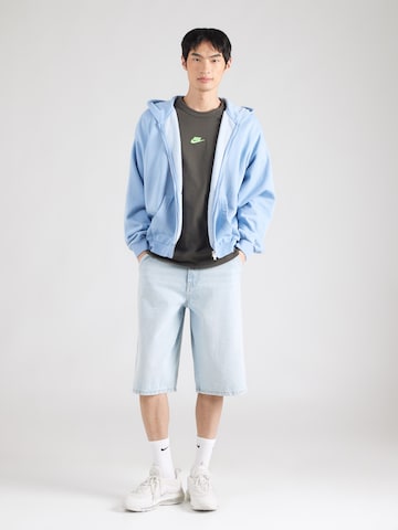 Nike Sportswear Tričko 'PREM ESS' – šedá