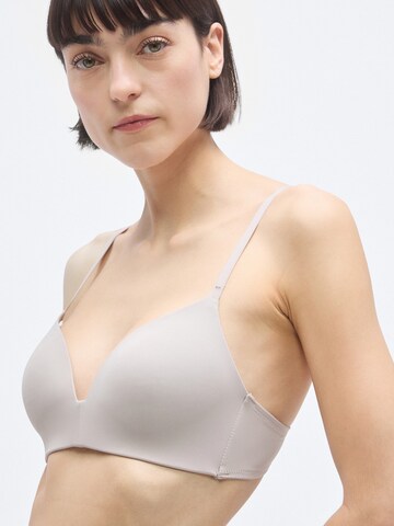ONLY T-shirt Bra 'ONLTRACY LAURA' in Grey