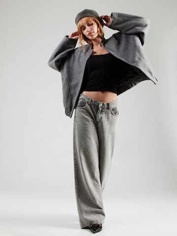 Top 'ONLBELLA' di ONLY in nero