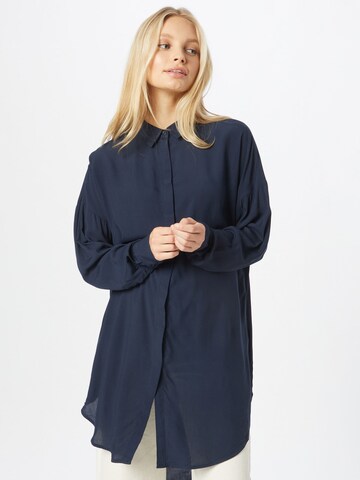 Soft Rebels Bluse i blå: forside