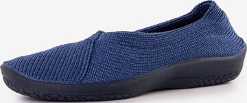 Arcopedico Classic Flats in Blue: front