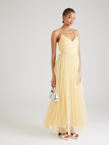 Robe de soirée Maya Deluxe en jaune : devant