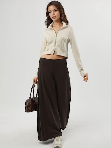 Busem Tussenjas in Beige