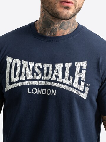 LONSDALE Bluser & t-shirts 'Kai' i blå