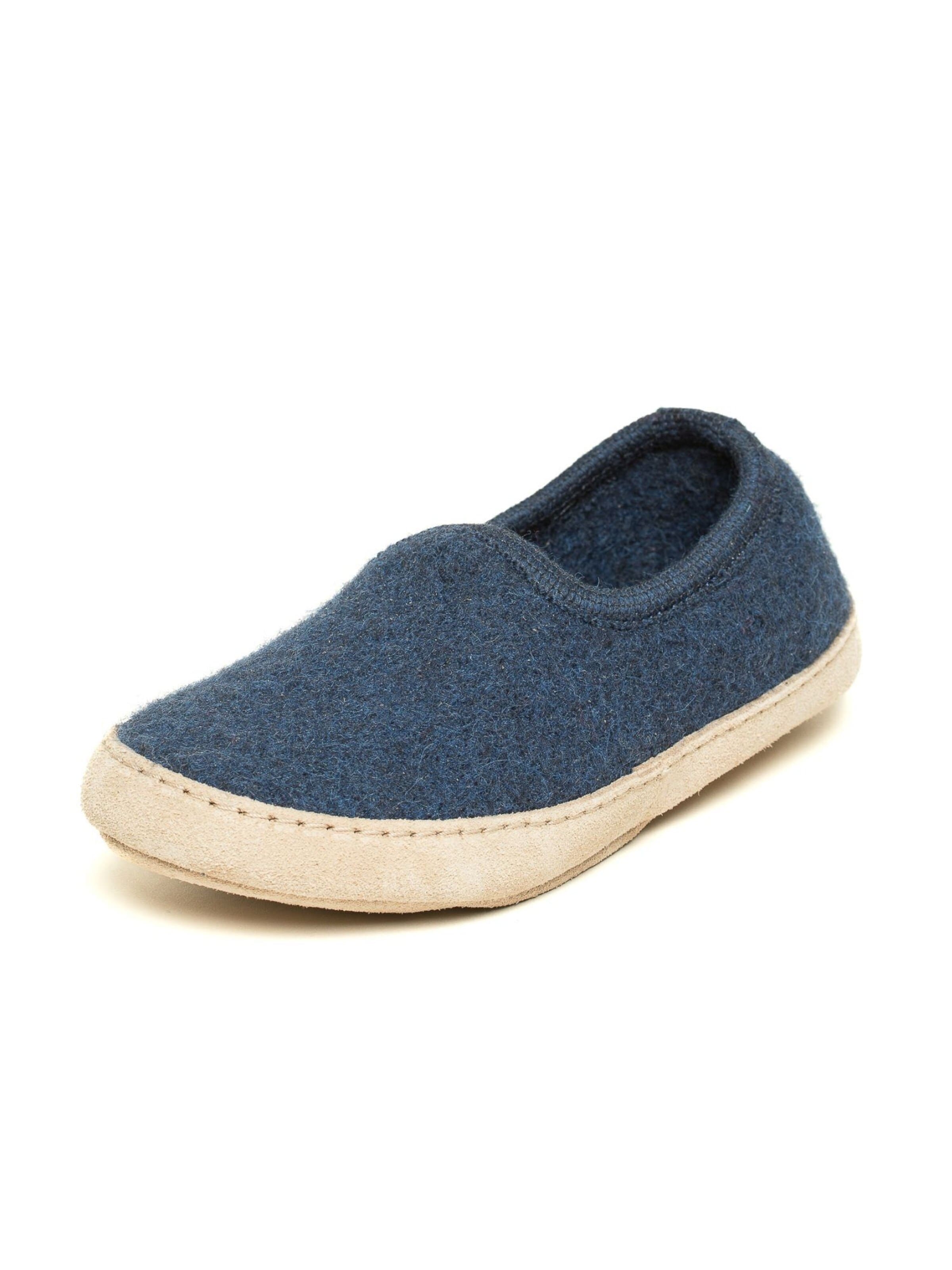 Gottstein Slippers 'Walkpantoffel Cheyenne' in Blue: front
