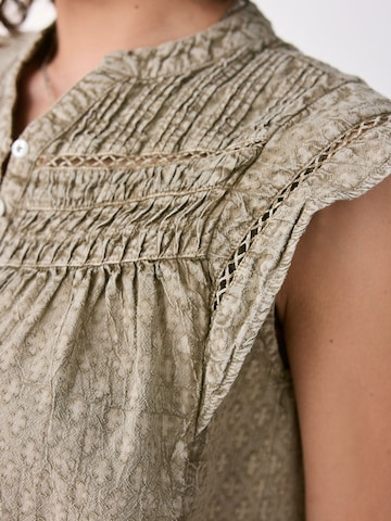 Next - Blusa em verde