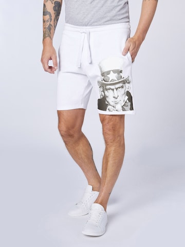 UNCLE SAM Regular Pants in White: front