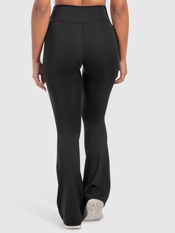 évasé Pantalon de sport ' Loreen ' Smilodox en noir