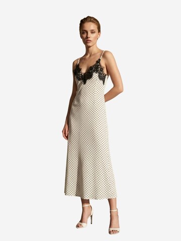My fashion Dress in White