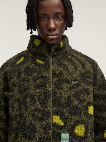 Veste en polaire Pull&Bear en vert