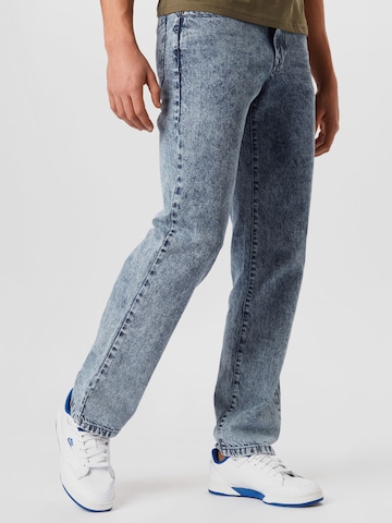 Urban Classics Loosefit Jeans in Blauw: voorkant