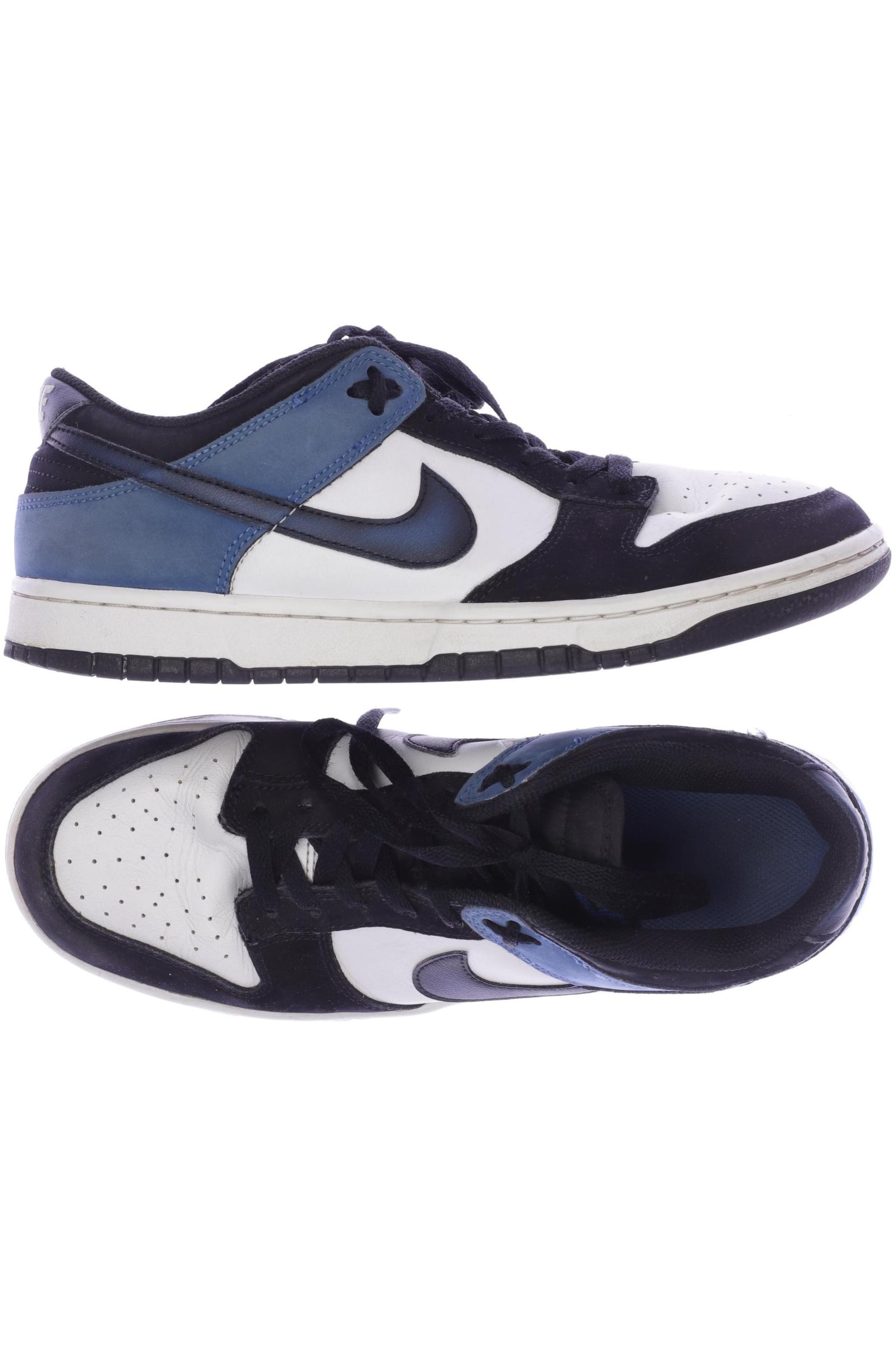 NIKE Sneaker 43 in Schwarz: Vorderseite