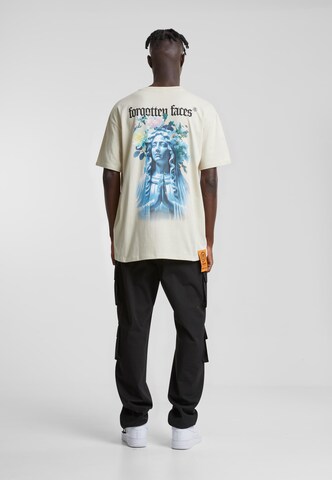 Forgotten Faces Shirt in Beige