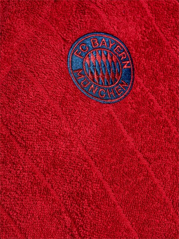 FC BAYERN MÜNCHEN Short Bathrobe in Red