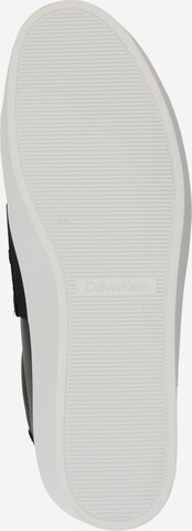 Calvin Klein Trampki slip on w kolorze czarny