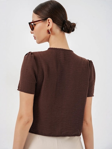 Bigdart Bolero 'Crop Top' in Brown