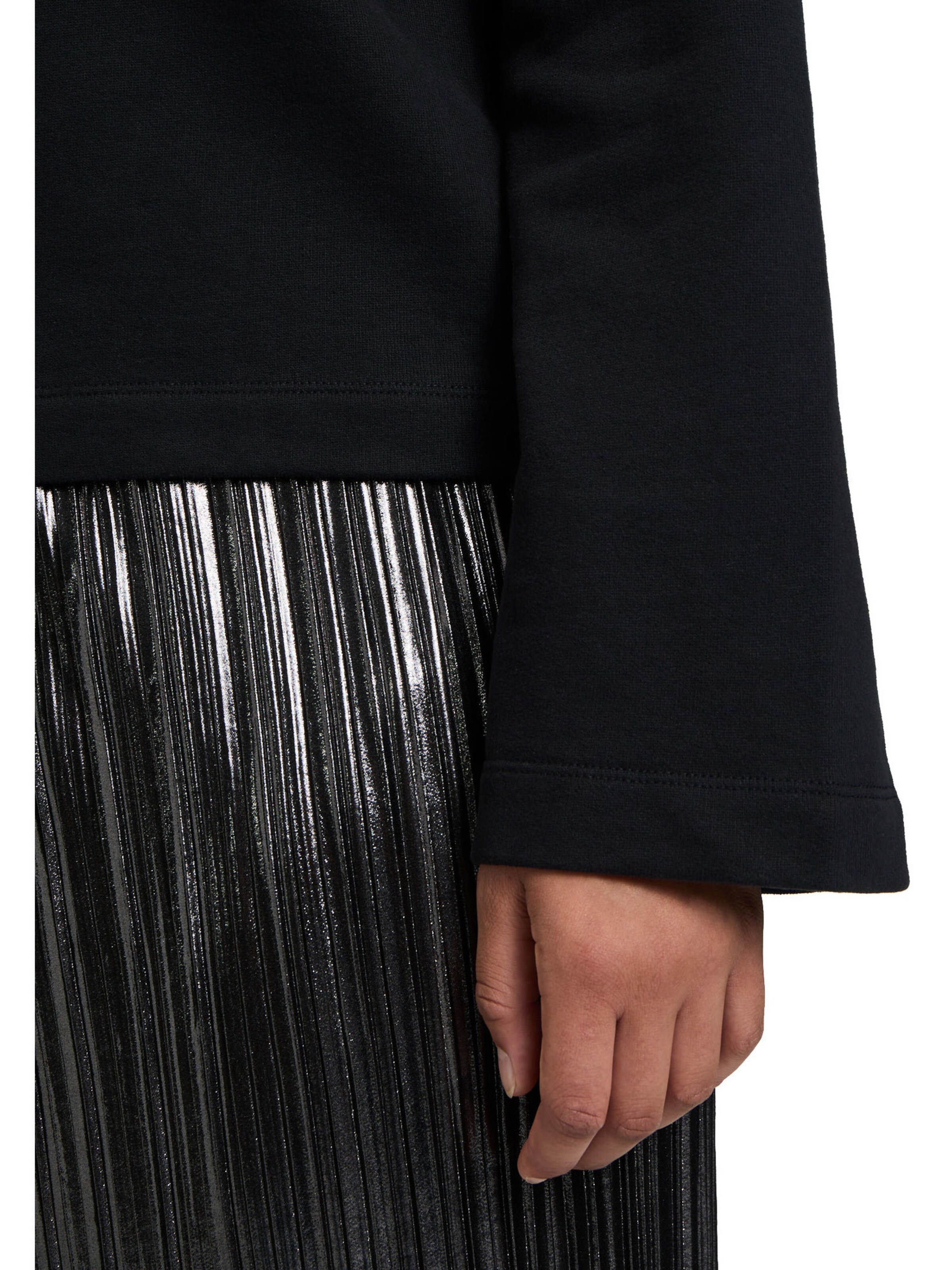 Cartoon Sweatshirt in Black