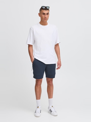 !Solid Regular Trousers 'Gelly' in Blue