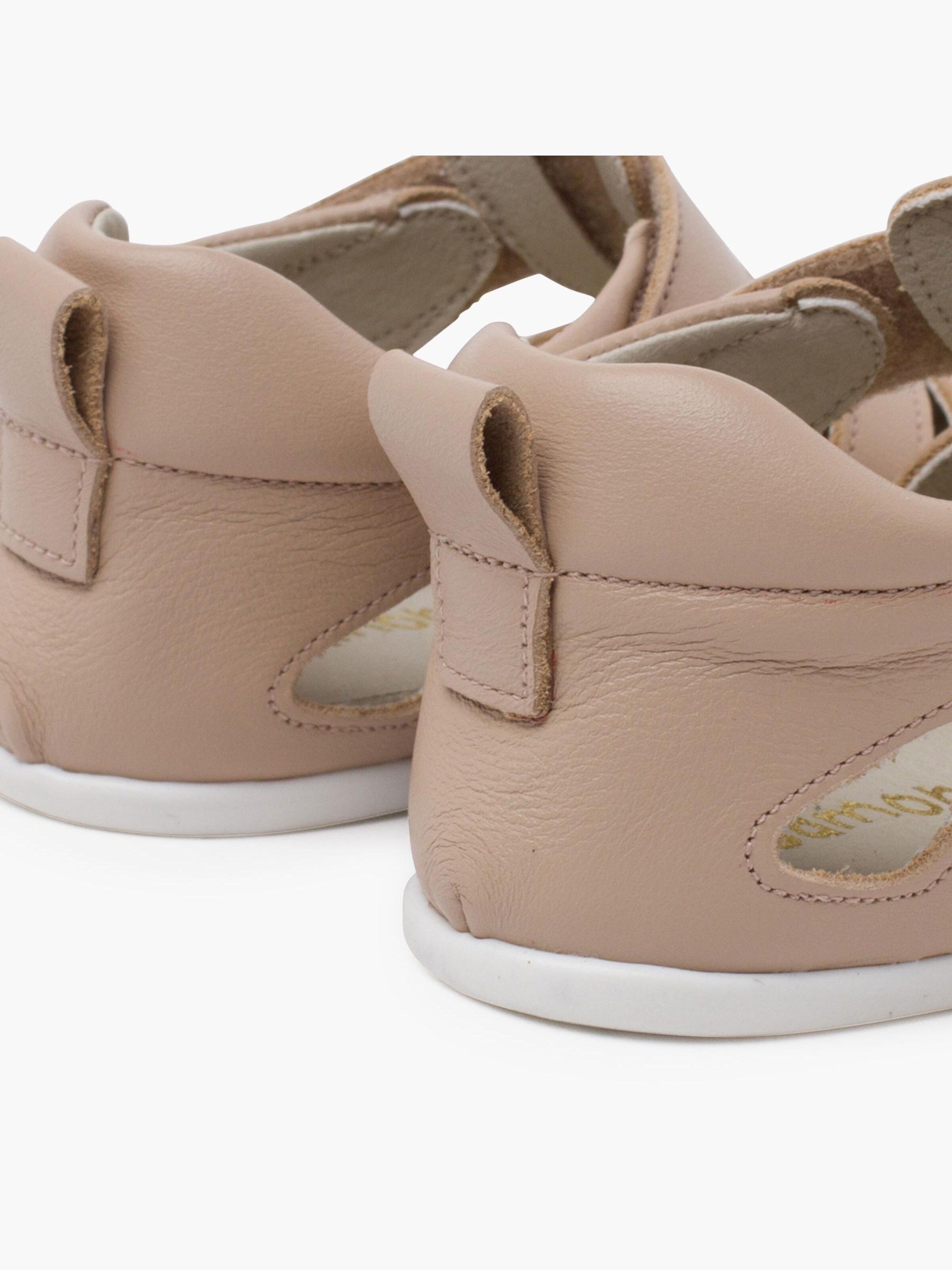 Pisamonas First-Step Shoes in Beige