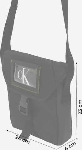 Calvin Klein Jeans Taška přes rameno – černá