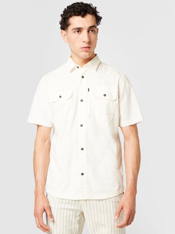 Coupe regular Chemise TOM TAILOR en beige : devant