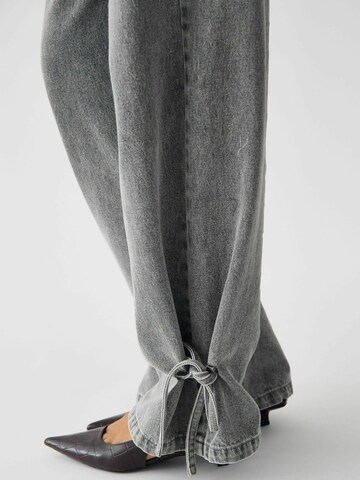 Regular Jean ' N-Kika MW Jeans ' Noella en gris