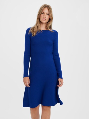 Robes en maille VERO MODA en bleu : devant