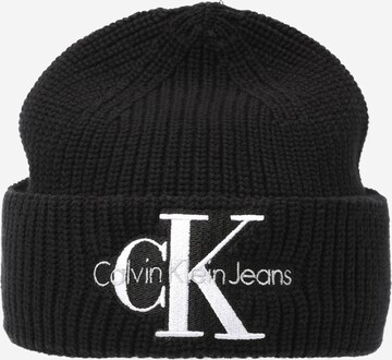 Calvin Klein Jeans Beanie in Black