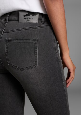ARIZONA Bootcut Jeans in Grau