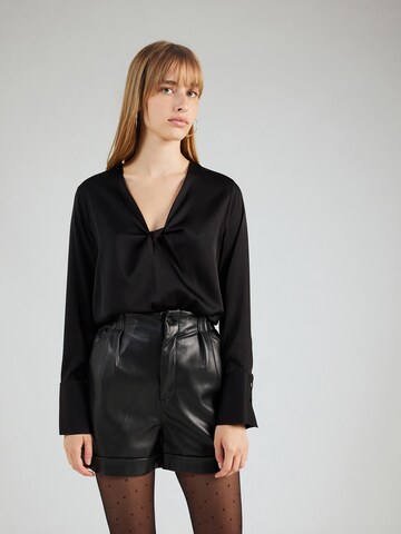 BOSS - Blusa 'Bidinta' en negro: frente