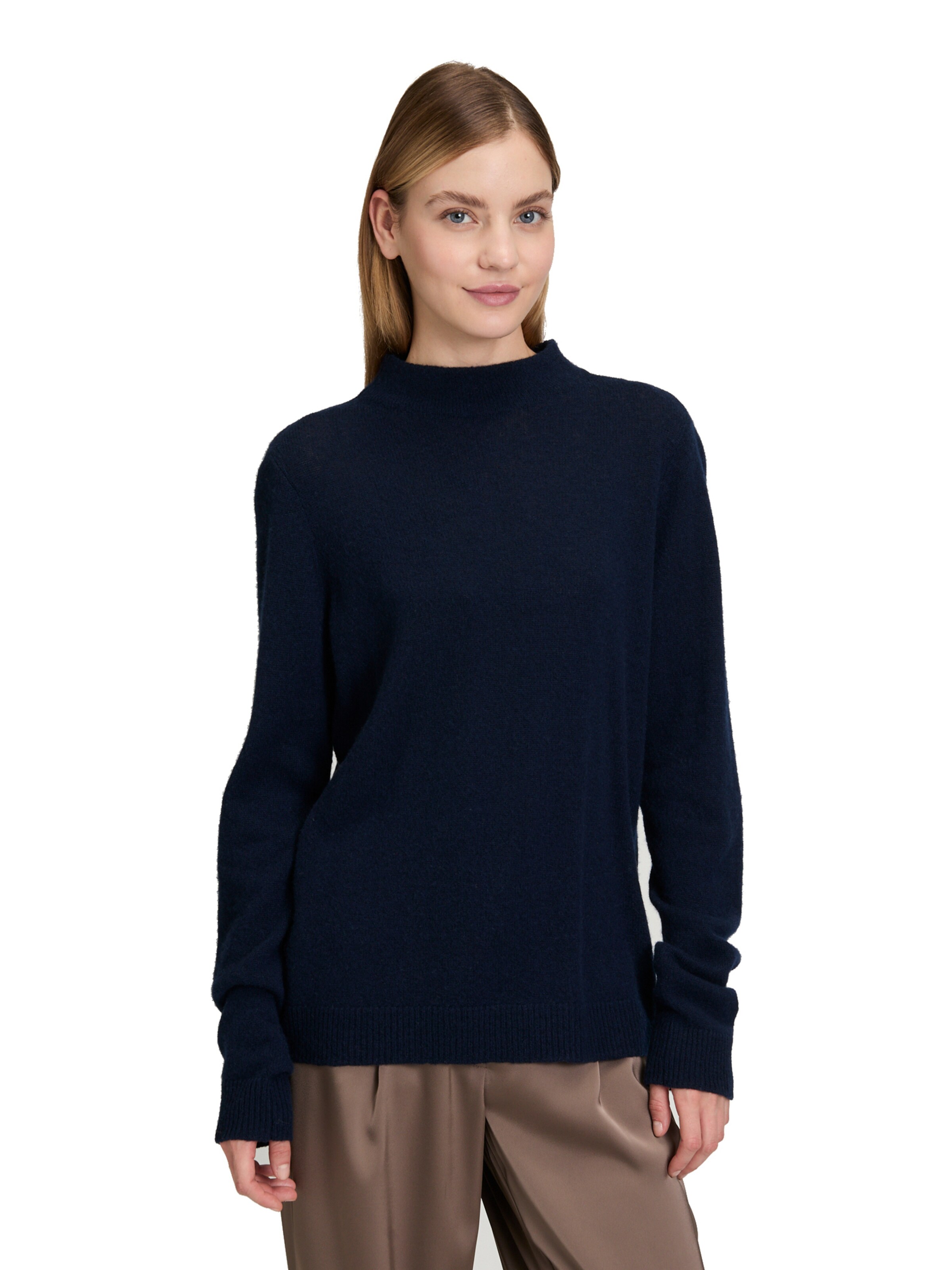 Betty Barclay Sweater in Blue: front