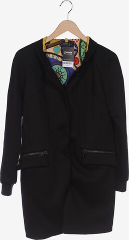 BLONDE No. 8 Jacket & Coat in S in Black: front