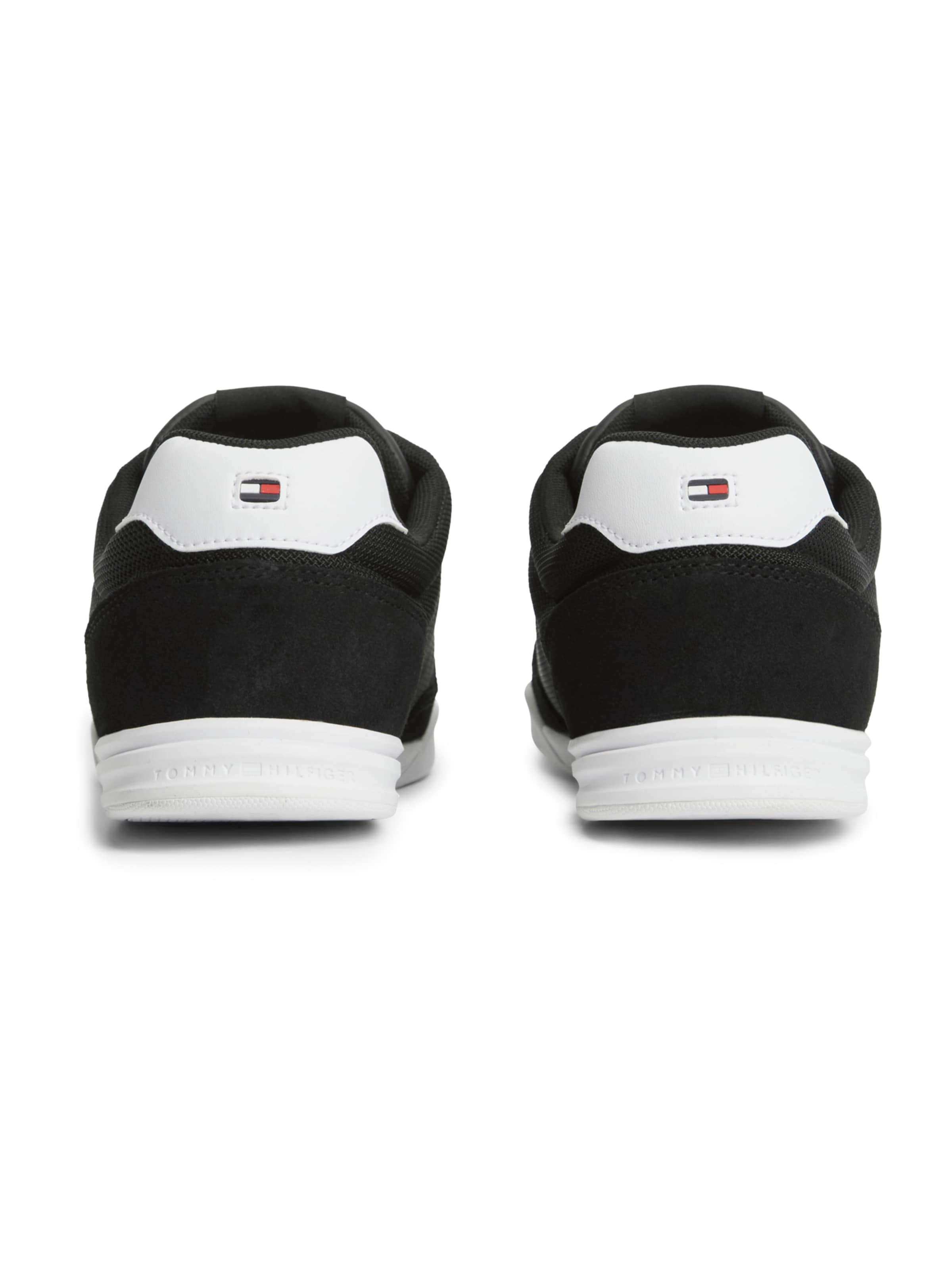 TOMMY HILFIGER Sneaker in Schwarz