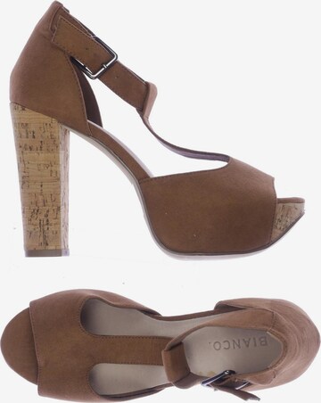 Bianco Sandals & High-Heeled Sandals in 38 in Brown: front