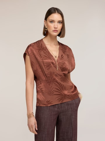 MOTIVI Blouse in Bruin: voorkant