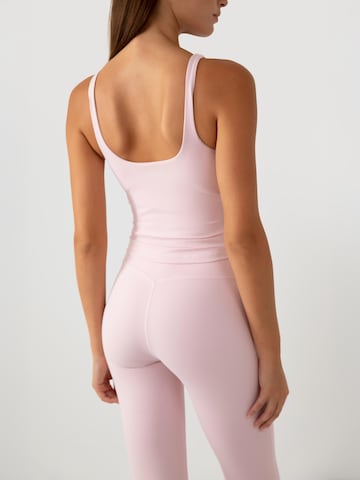 YO-GAYA Sports top 'Sculpting Top' in Pink