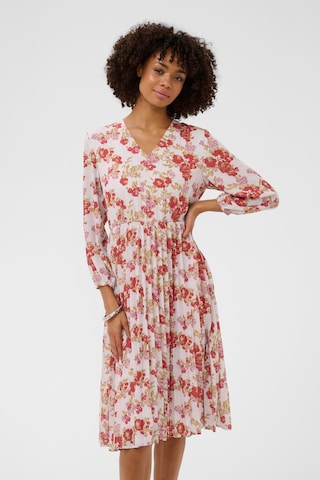 CULTURE Jurk in Beige: voorkant