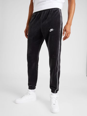 Effilé Pantalon Nike Sportswear en noir : devant