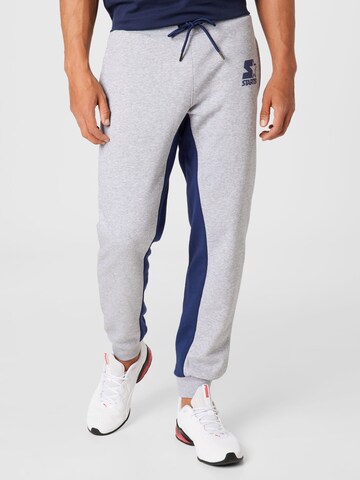 Effilé Pantalon Starter Black Label en gris : devant