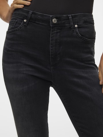 VERO MODA Skinny Jeans 'SOPHIA' in Zwart