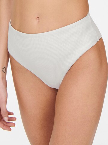 ONLY Bikini Bottoms 'Rose' in White: front