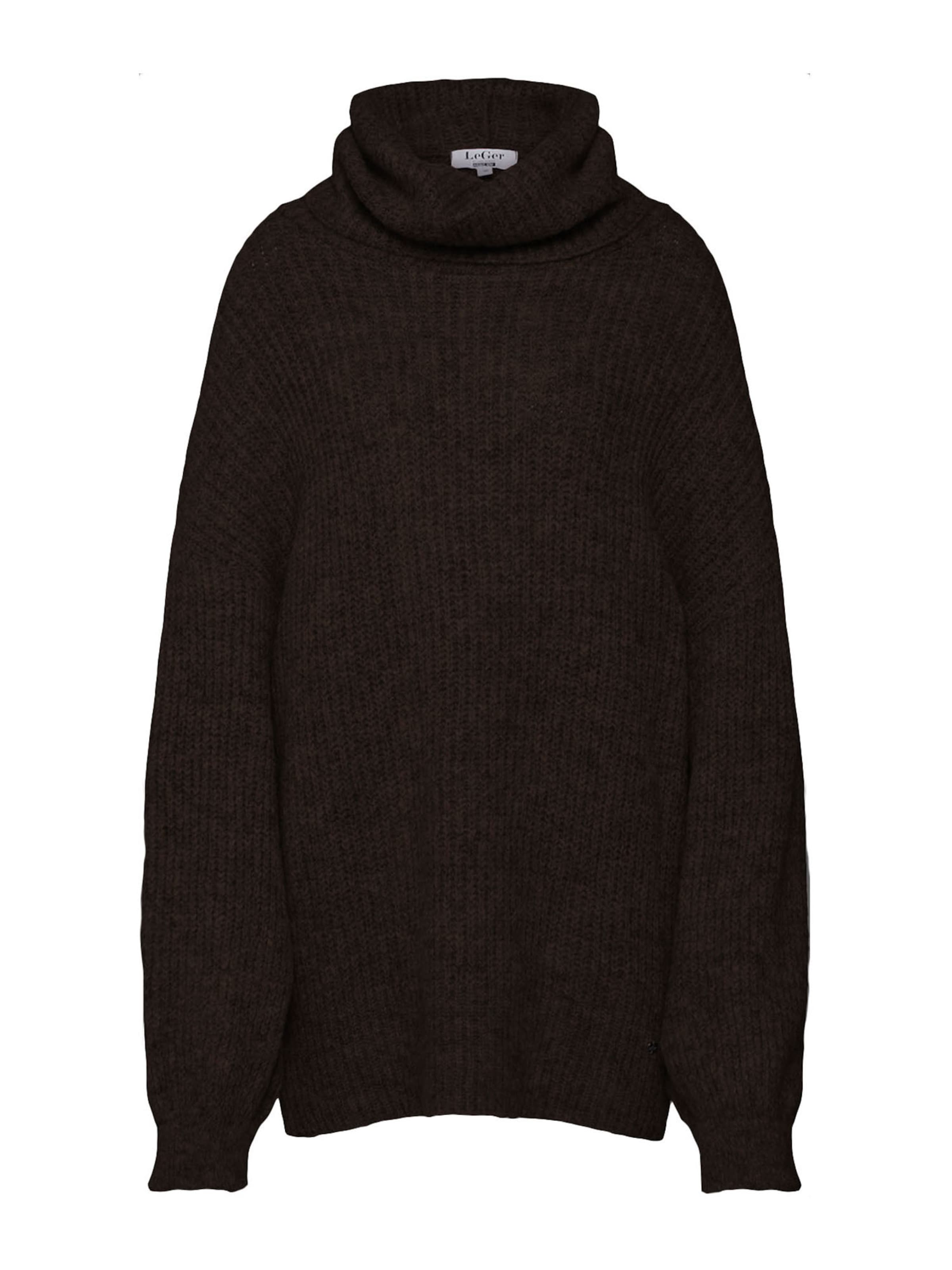 Pulover 'Juna' de la LeGer by Lena Gercke pe maro: față