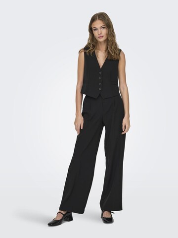 Loosefit Pantalon à plis 'ELLY' ONLY en noir