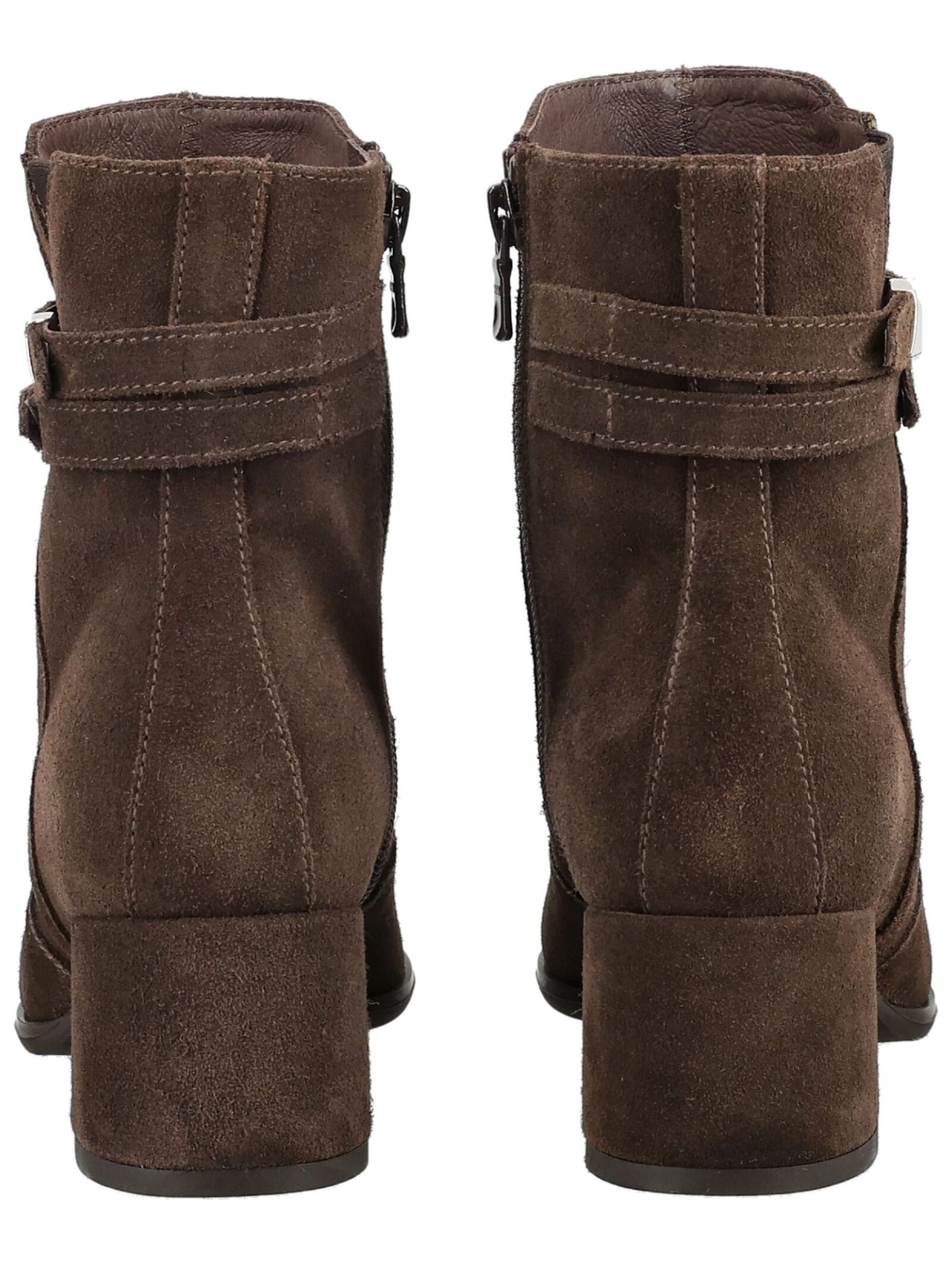 Nero Giardini Ankle Boots in Brown