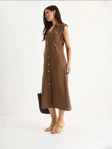 Abito camicia di Bianco Lucci in marrone