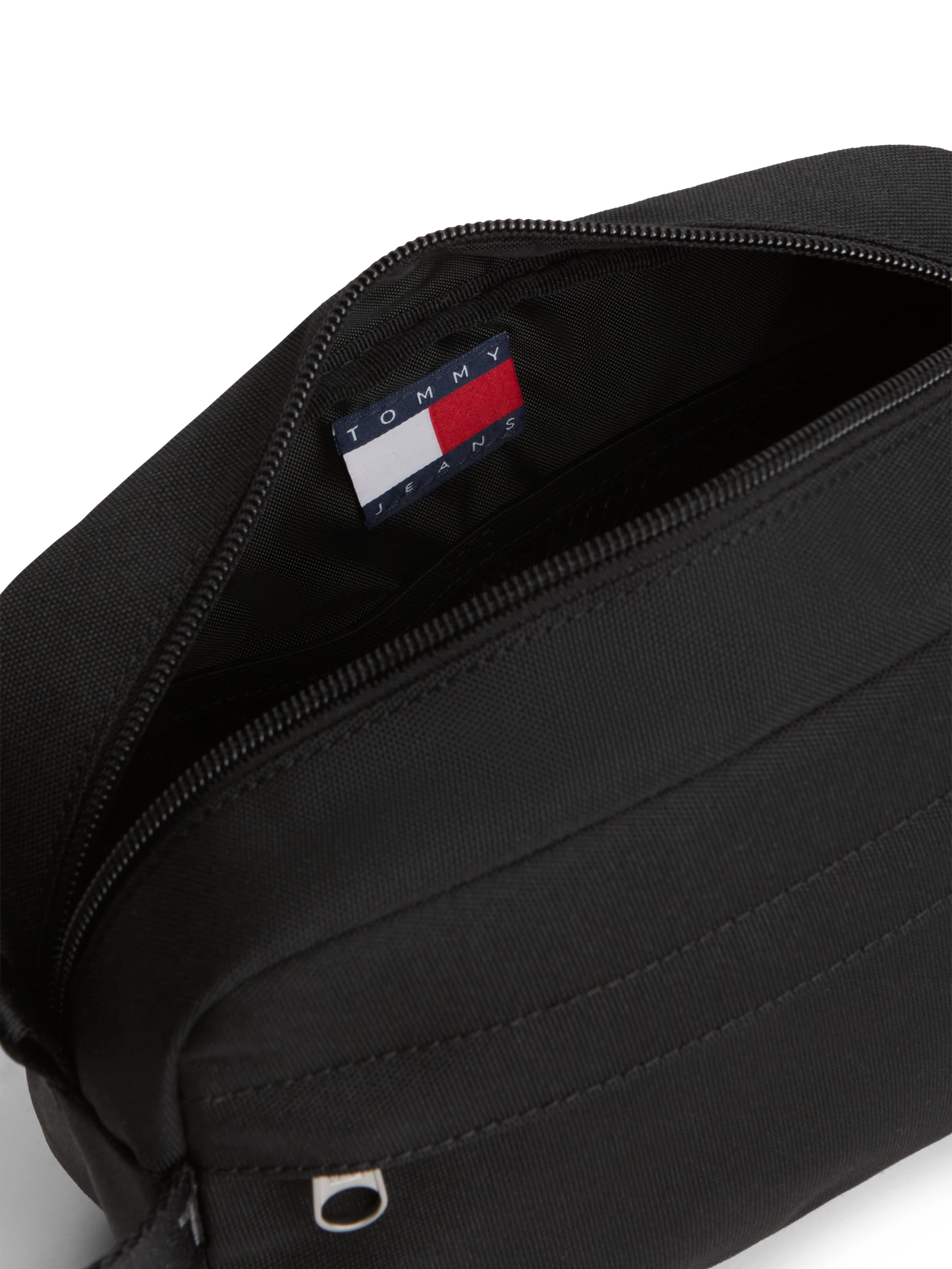 Nécessaire 'ESS DAILY' di Tommy Jeans in nero