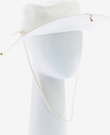 Ruslan Baginskiy Hut XS-XL in Weiß: Vorderseite