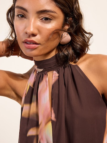 Friends Like These Blouse in Brown