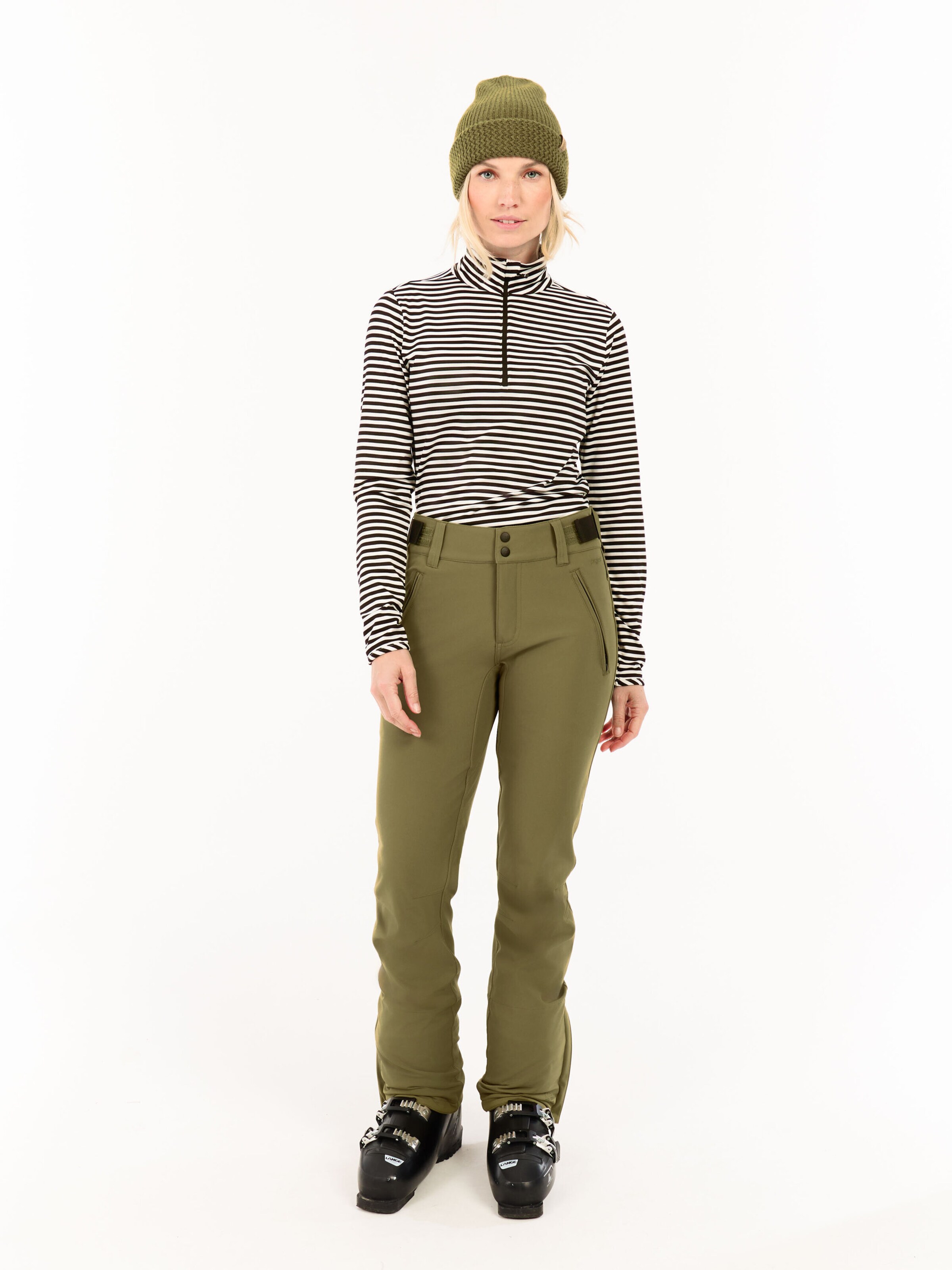 PROTEST Regular Workout Pants 'PRTRELOLE' in Green: front